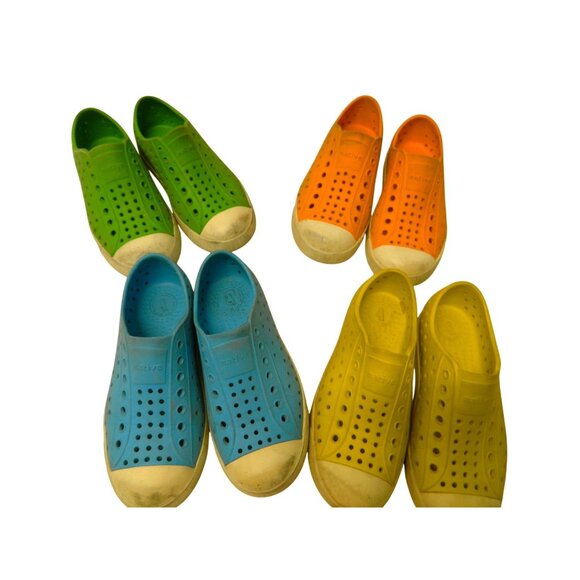 Native Jefferson Sneakers Girls Boys C12 & 13 Slip On Sneaker Water Shoes Choice - Picture 3 of 11